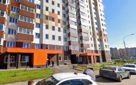 "Наша песня хороша, начинай с начала": подстрекают арендодателя на взлом и проникновение в квартиру или "я предлагаю, а ты думай (часть 2)".
